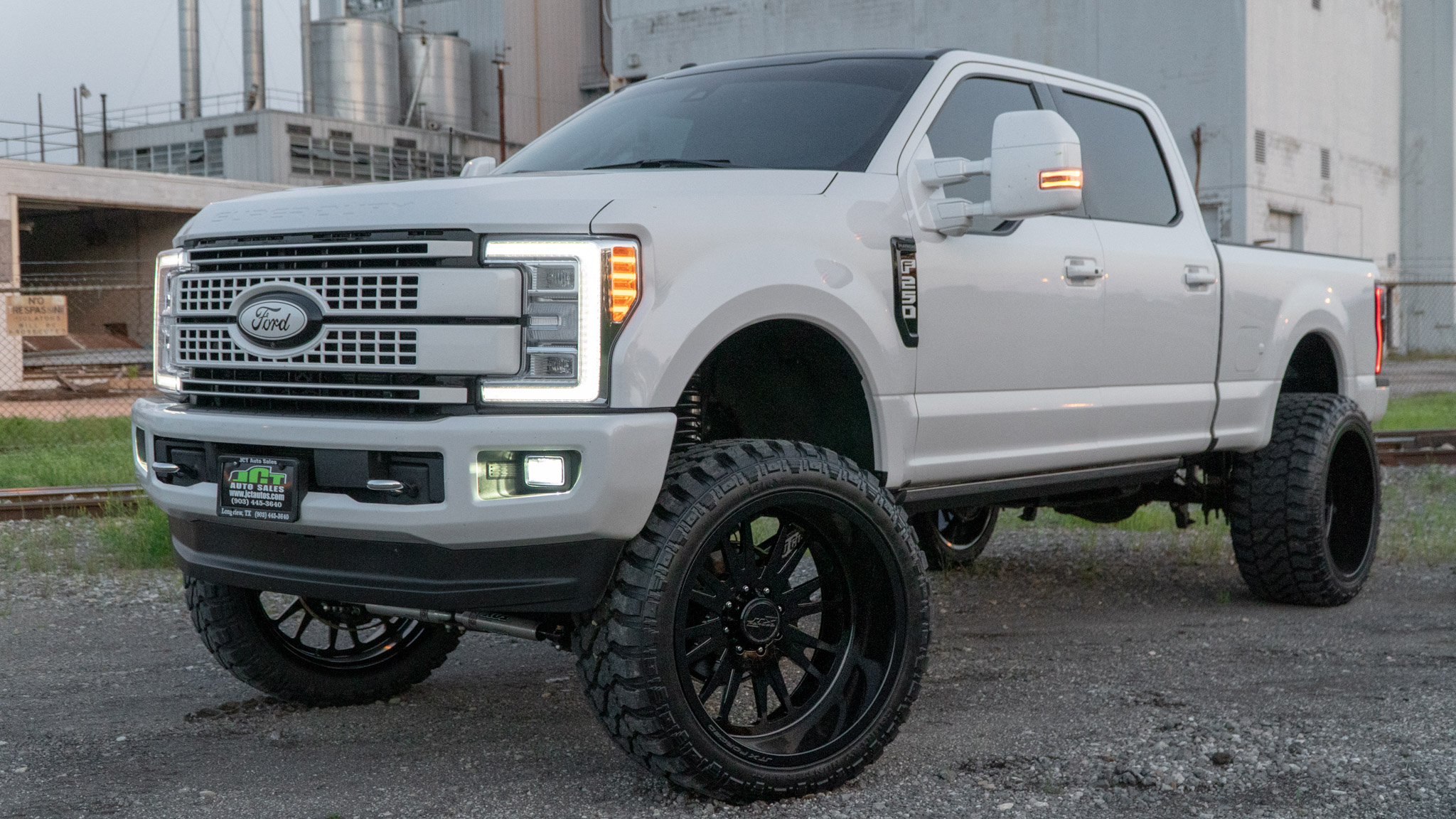 F-250 Super Duty Platinum on 26×14-inch JTX Forged Wheels – JTX Forged