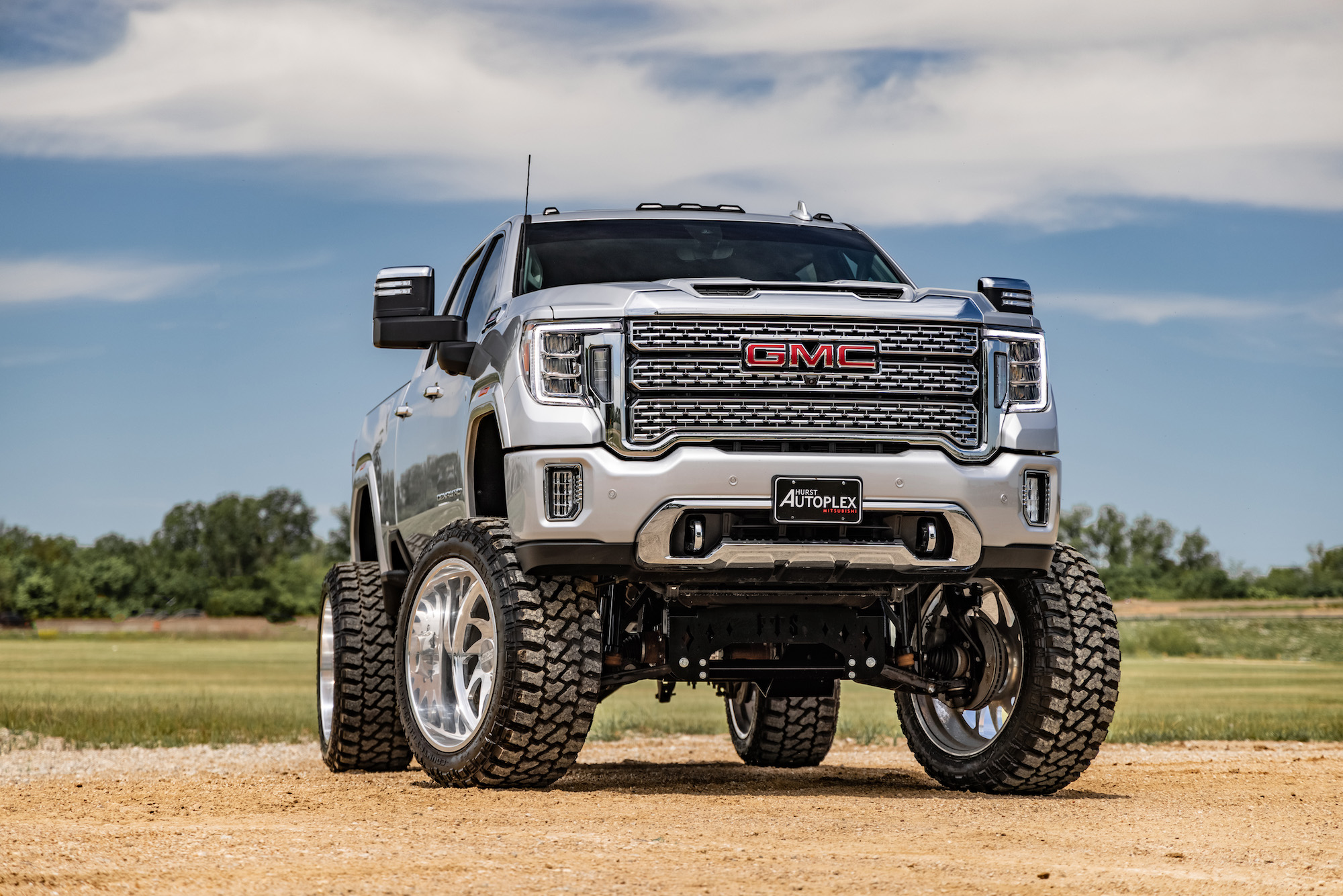 2021 GMC Sierra 2500 HD with 26x14-inch JTX Forged Wheels - JTX Forged